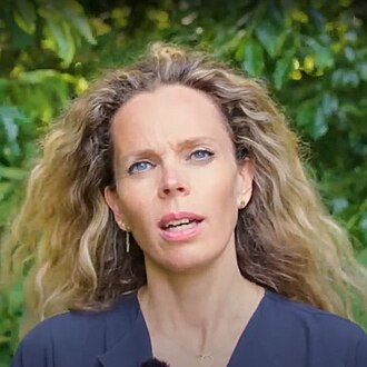Portret van Roxane van Iperen